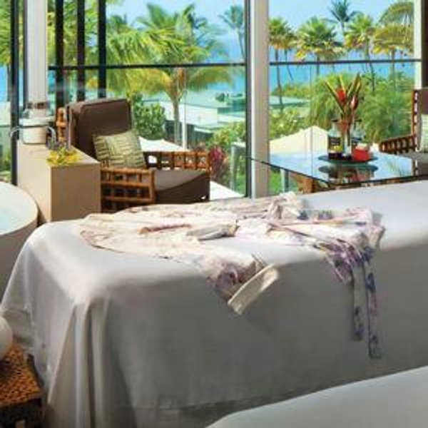 60-Minute Couples Massage @ Maui Resort