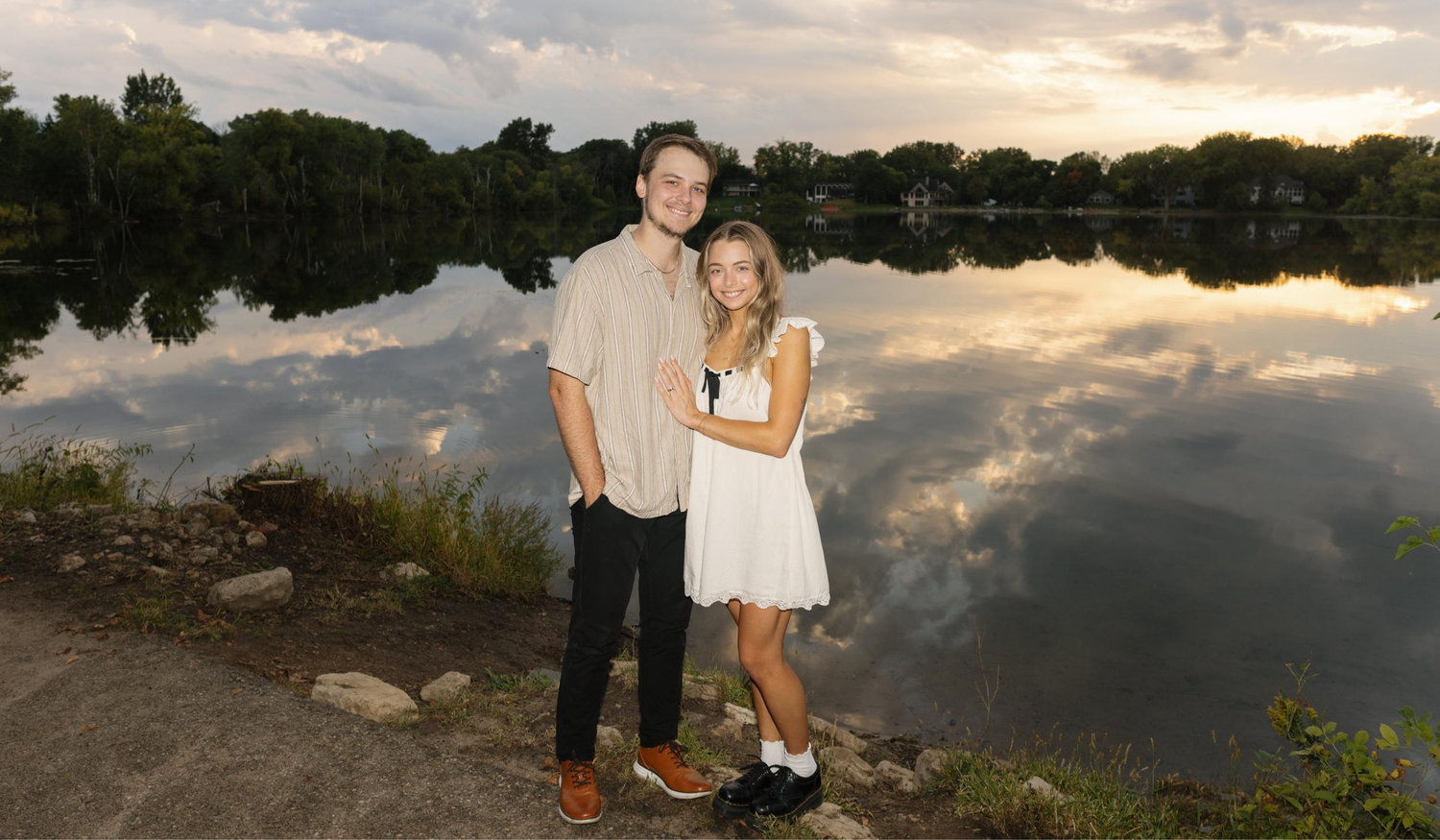 The Wedding Website of Aleni Stoakes and Andrew Duncan