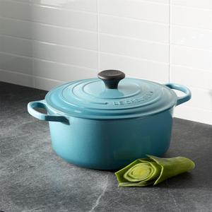 Le Creuset ® Signature 5.5-qt. Round Caribbean Dutch Oven with Lid