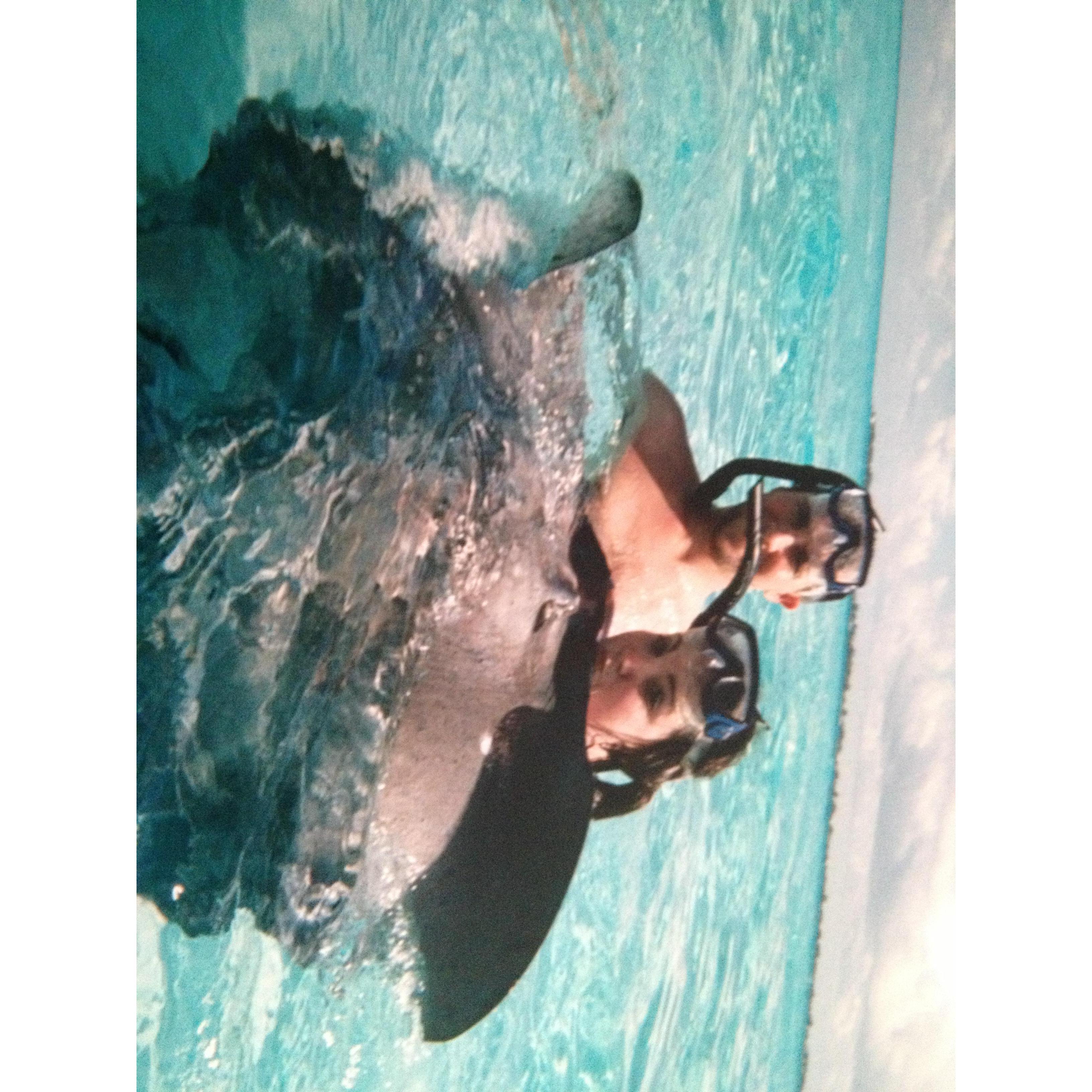 We kissed a sting ray!