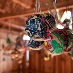 Honeymoon: Handmade Local Souvenir