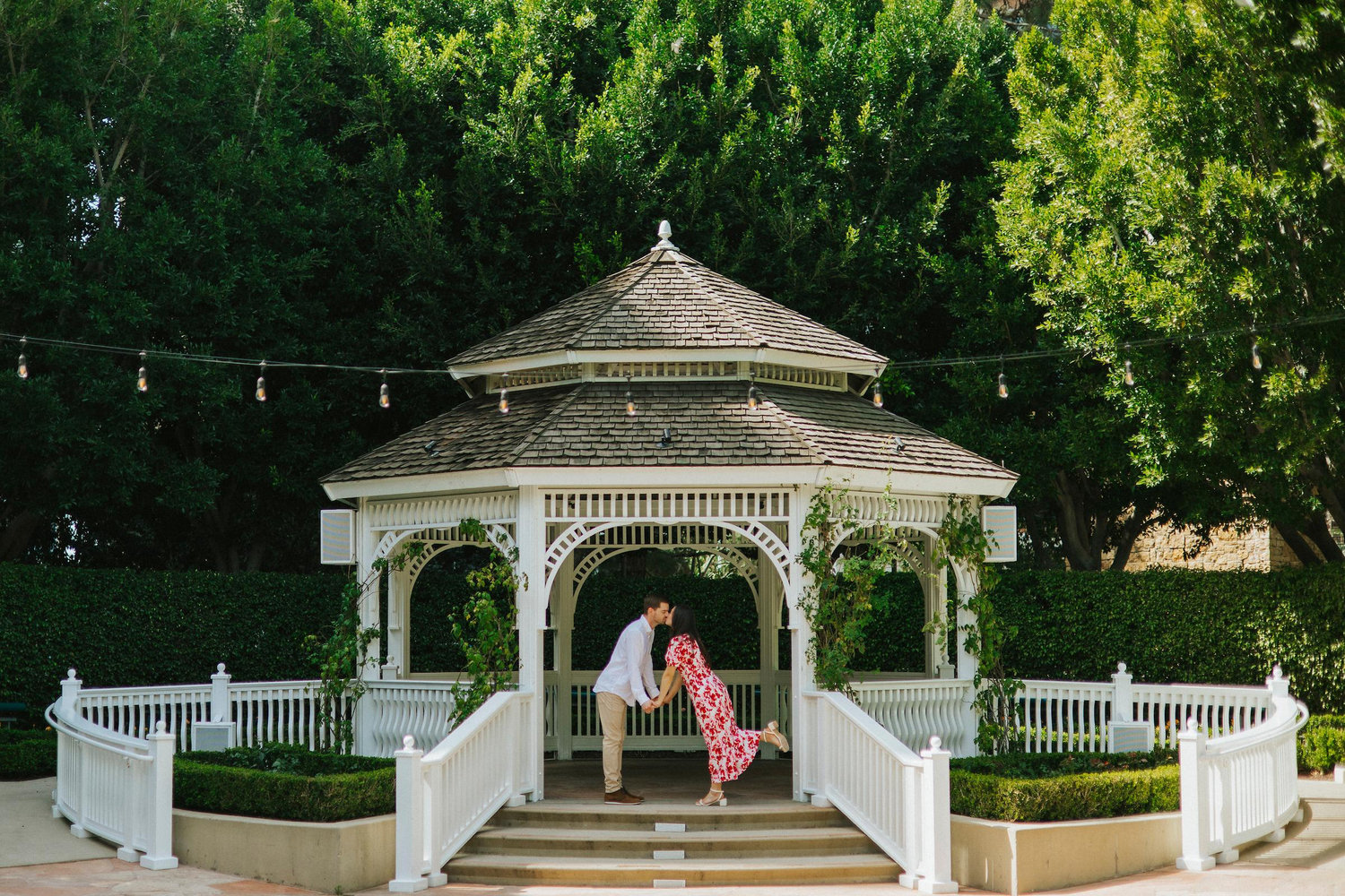 The Wedding Website of Tessa Broder and Mark Rowley