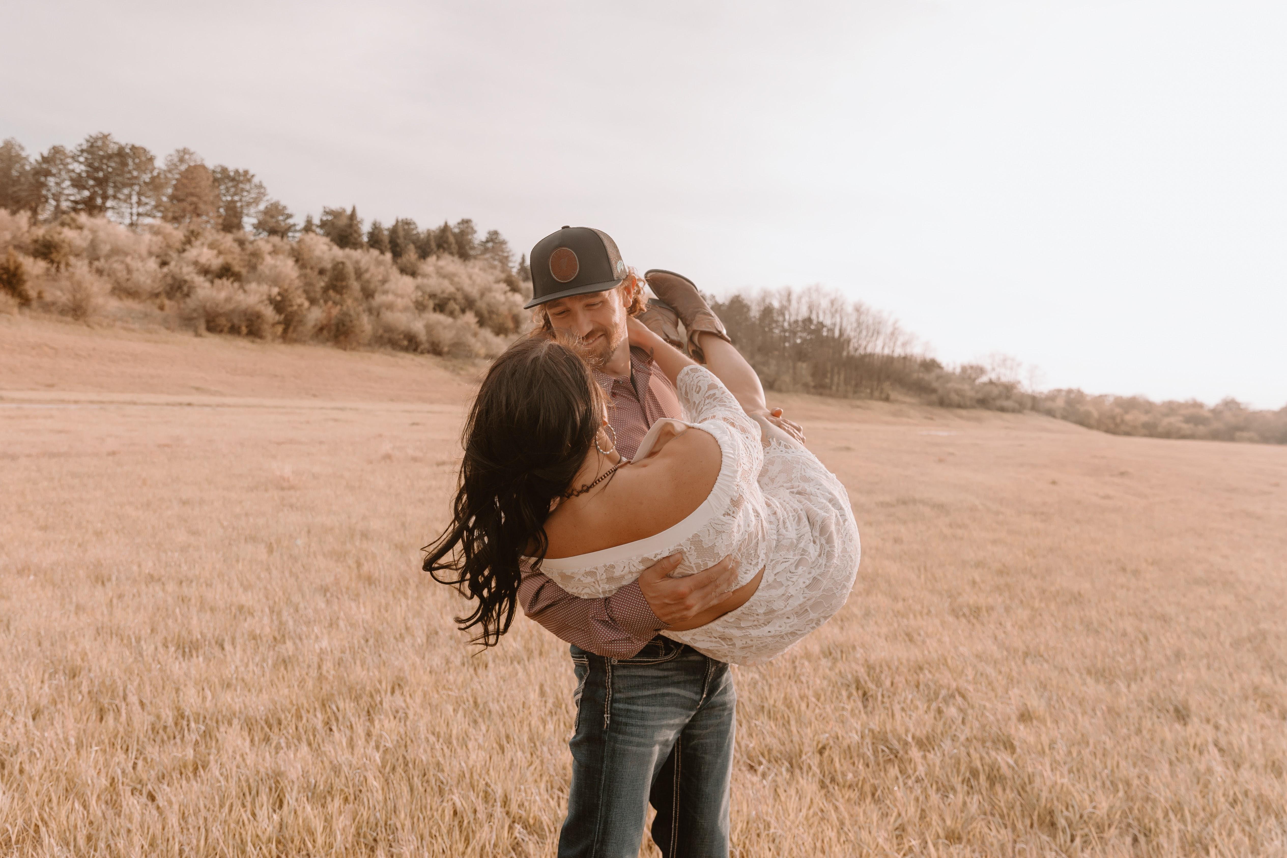 The Wedding Website of Chelsey Hoffman and Tyler Whalen