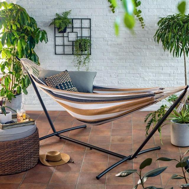 CycloneSound Premium Hammock with Premium Canvas and 450 LB Capacity Metal Stand (White)