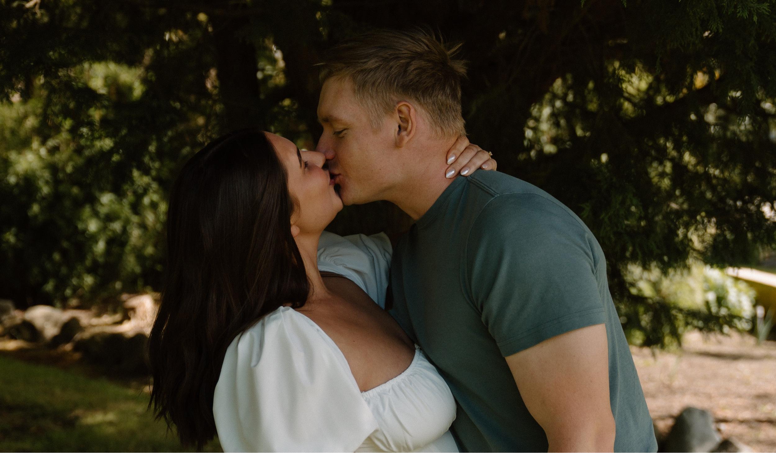 The Wedding Website of OLIVIA APITZ and GUS HANSON