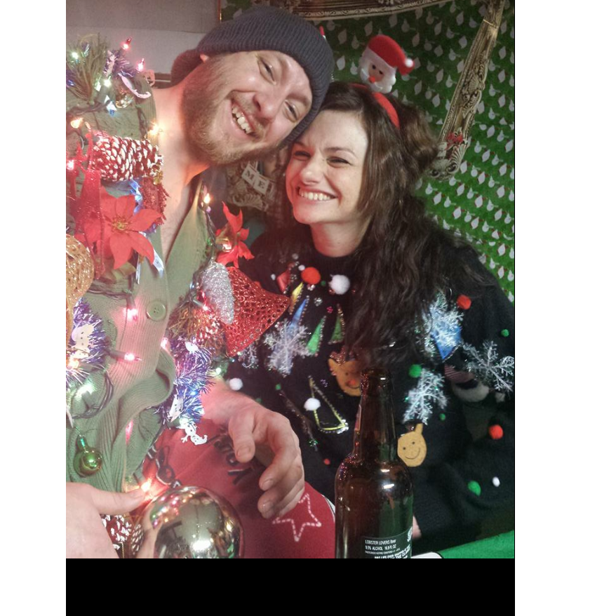 NO, youuuur sweater is ugly. Christmas 2017