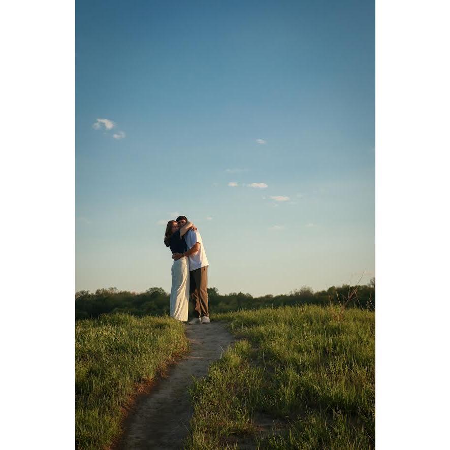 Engagement Photoshoot by the amazing Amanda Bearden (& Erik Tena) - Council Bluffs, IA - May 2024