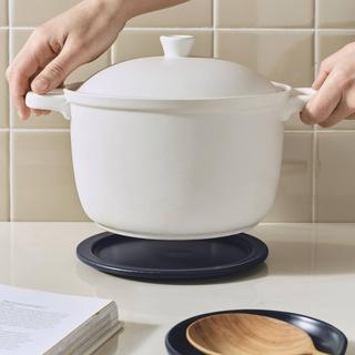 Trivet