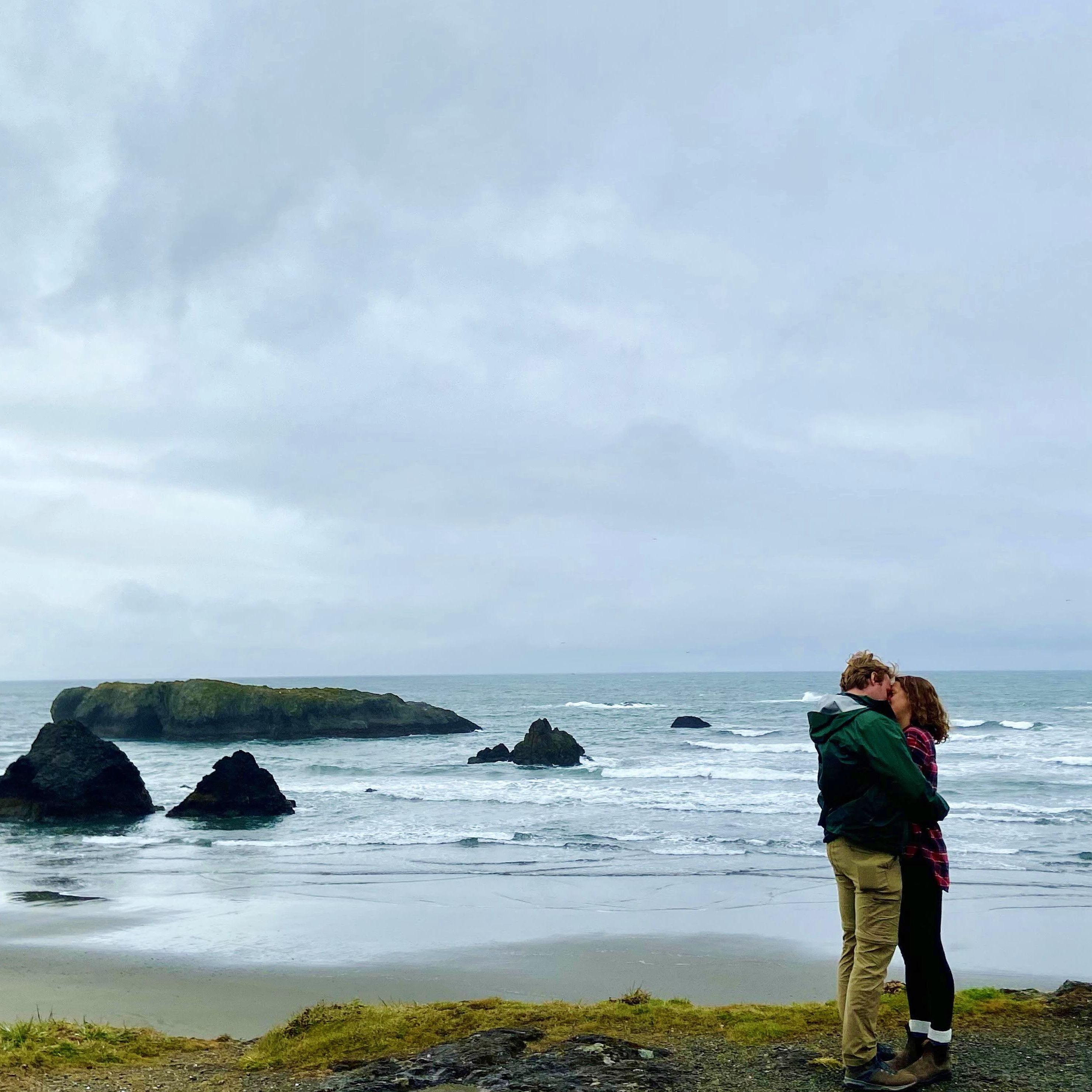 The Oregon coast….again always snugglin’ 🥰
