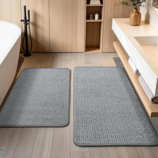 YIHOUSE Bathroom Rugs Sets 2 Pieces,Low Pile Soft Bath Rugs,Thin Bath Mats Non Slip Quick Dry,Super Absorbent Small Bathroom Mat Washable,Light Grey(17"x24"+17"x32")
