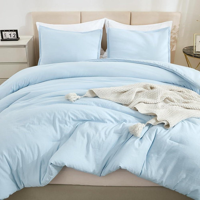 Litanika Comforters Light Blue King Size, 3 Pieces Lightweight Solid Bedding Comforter Set, All Season Fluffy Bed Set (104x90In Comforter & 2 Pillowcases)