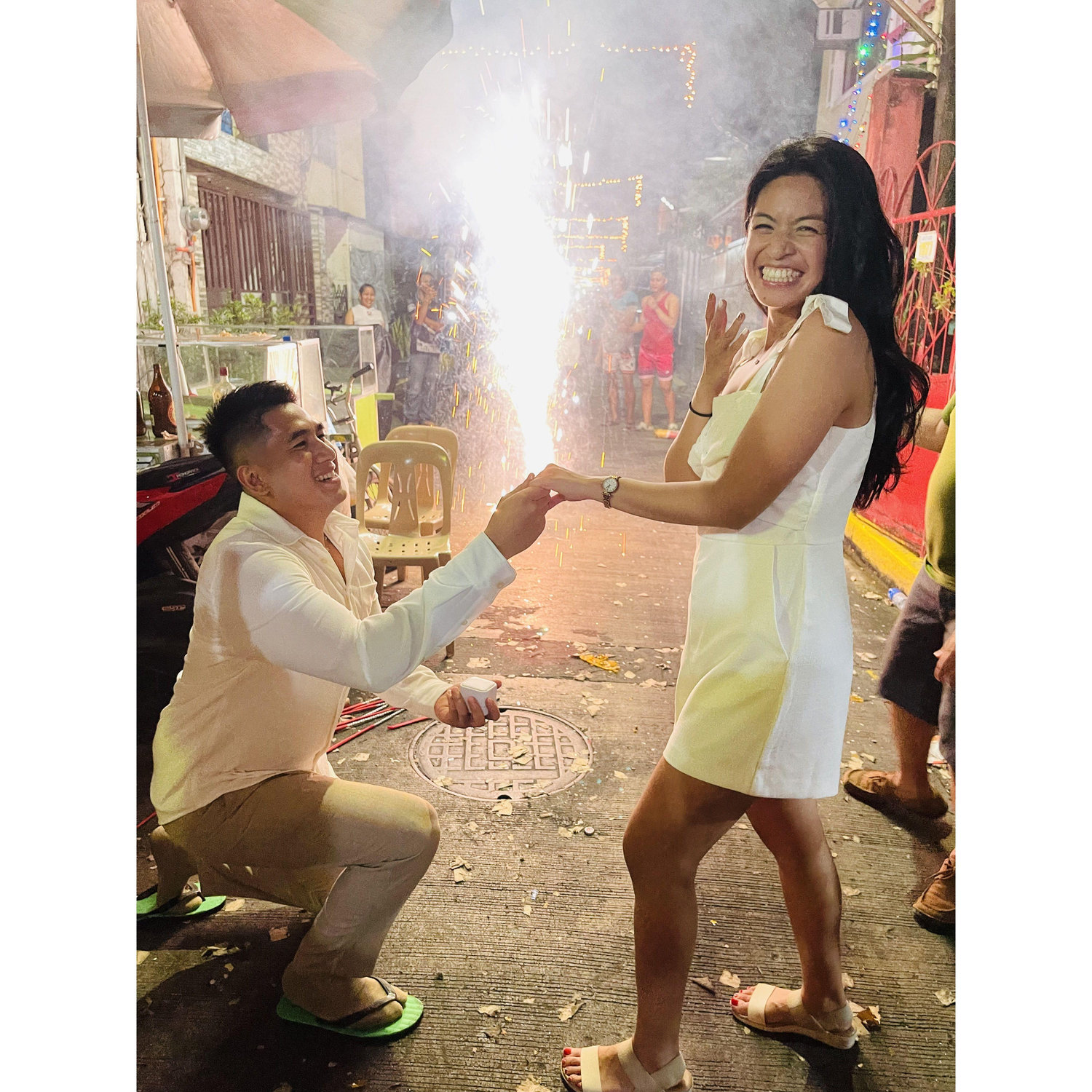 Aaron proposed to Christine on New Year's Eve 2023 in the Philippines with all of her family!