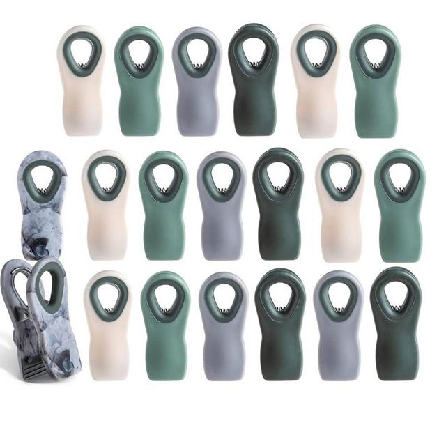COOK WITH COLOR Bag Clips with Magnet- Food Clips, Chip Clips, Bag Clips for Food Storage with Airtight Seal Grip for Bread Bags, Snack Bags and Food Bags (Green Ombre, Pack of 20)