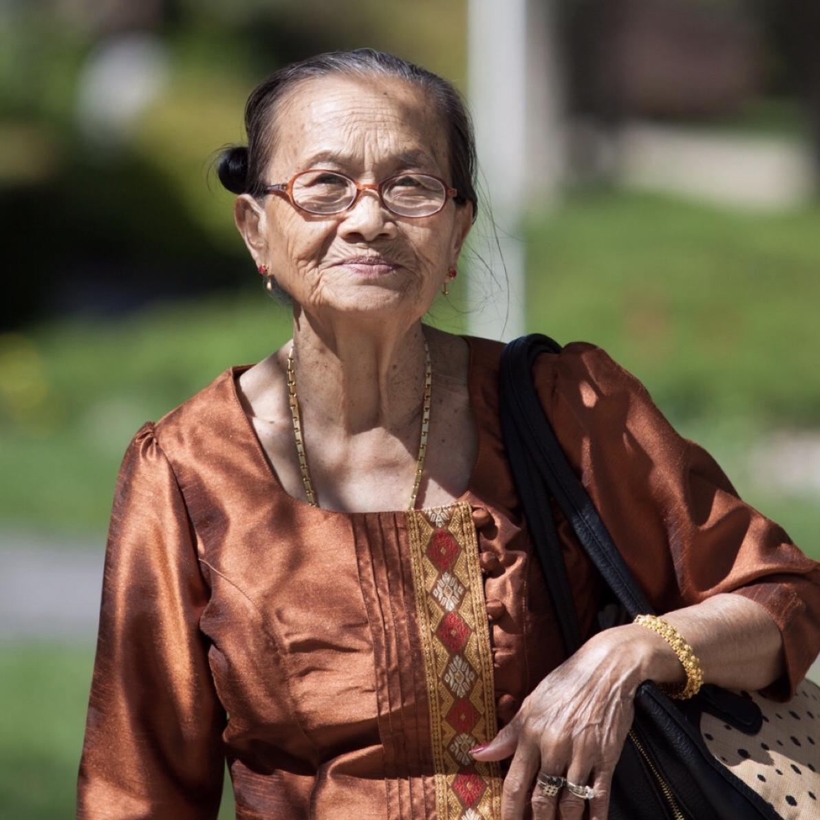 Somdy Sinthasomphone - Grandma of the Bride