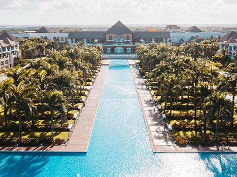 The Wedding Website of Kirsten Hartley and Sohum Naik