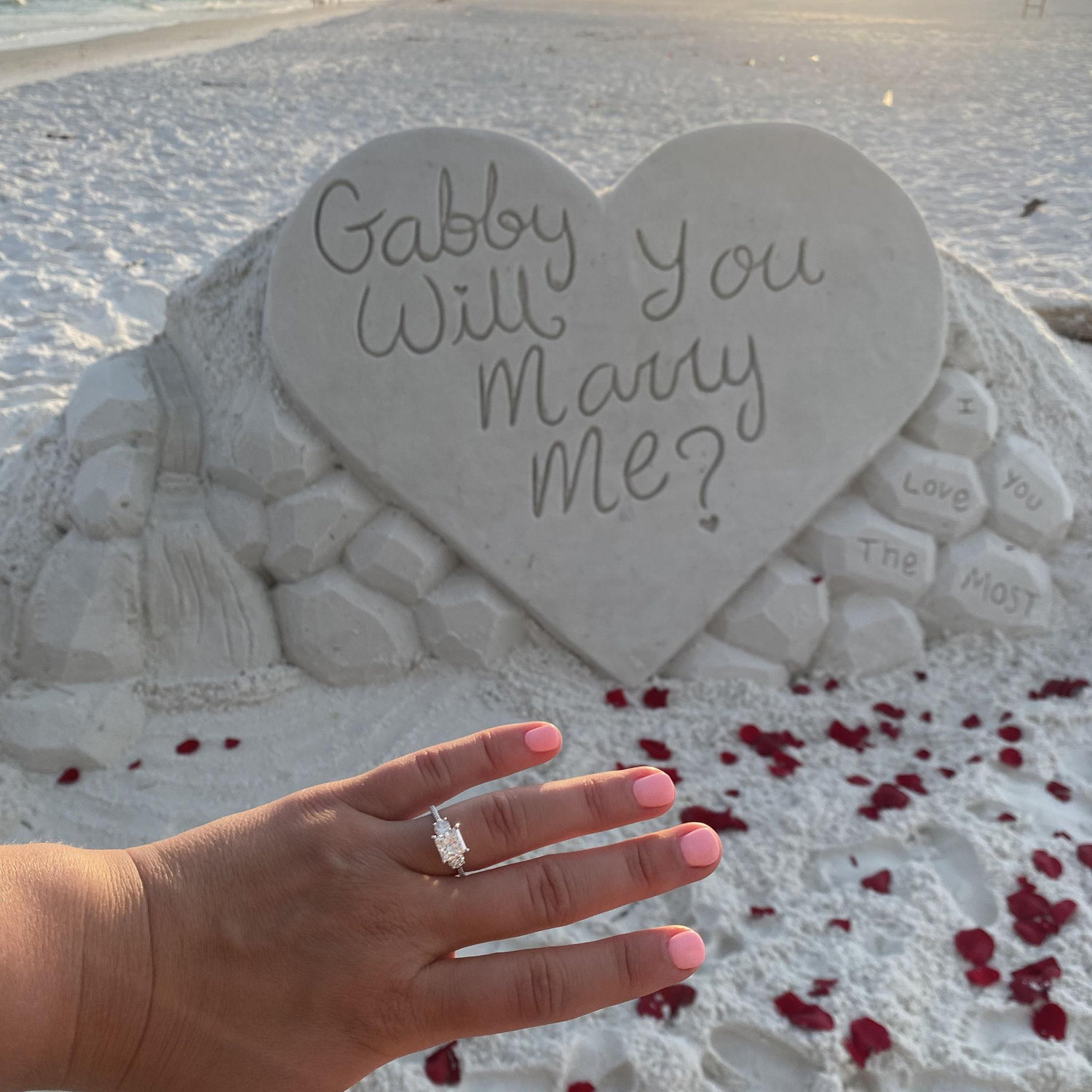 A moment for the Ring and Sand Sculpture!