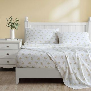 Petite Rose 300-TC Cotton Sateen 4-Piece Sheet Set