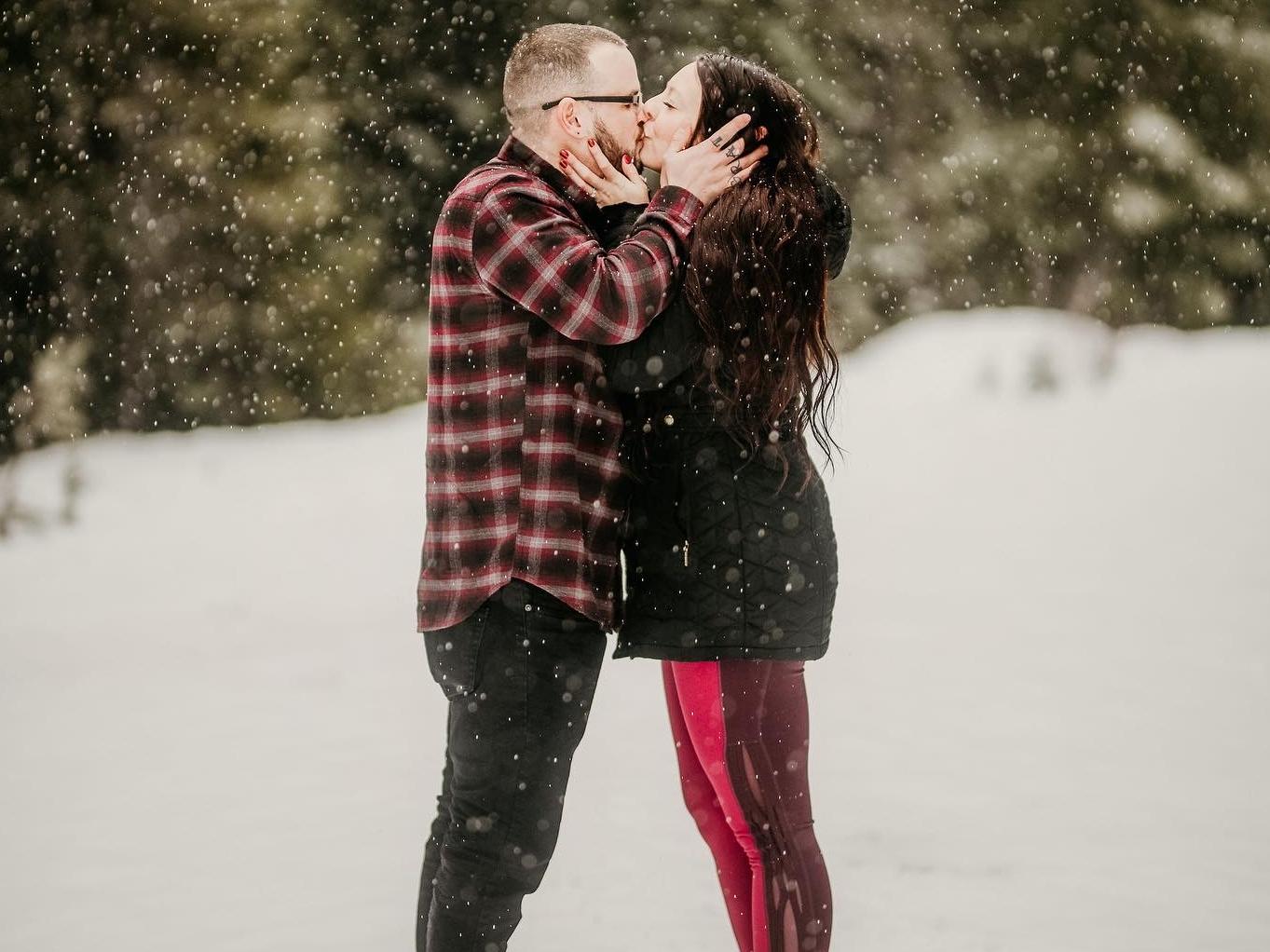 The Wedding Website of Kristina Crivello and Taylor Gibbs