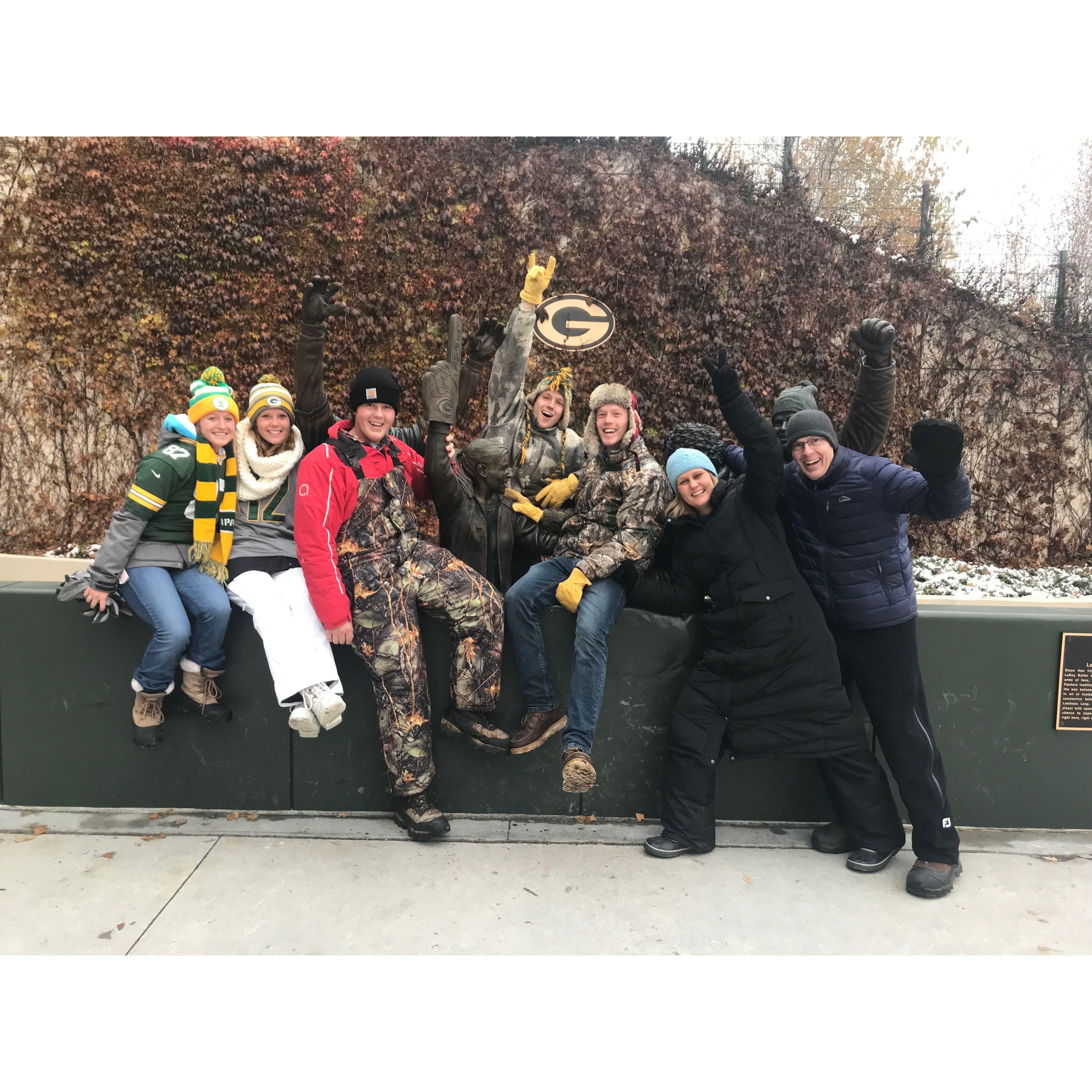 GO PACK GO with the Robbins at Green Bay!