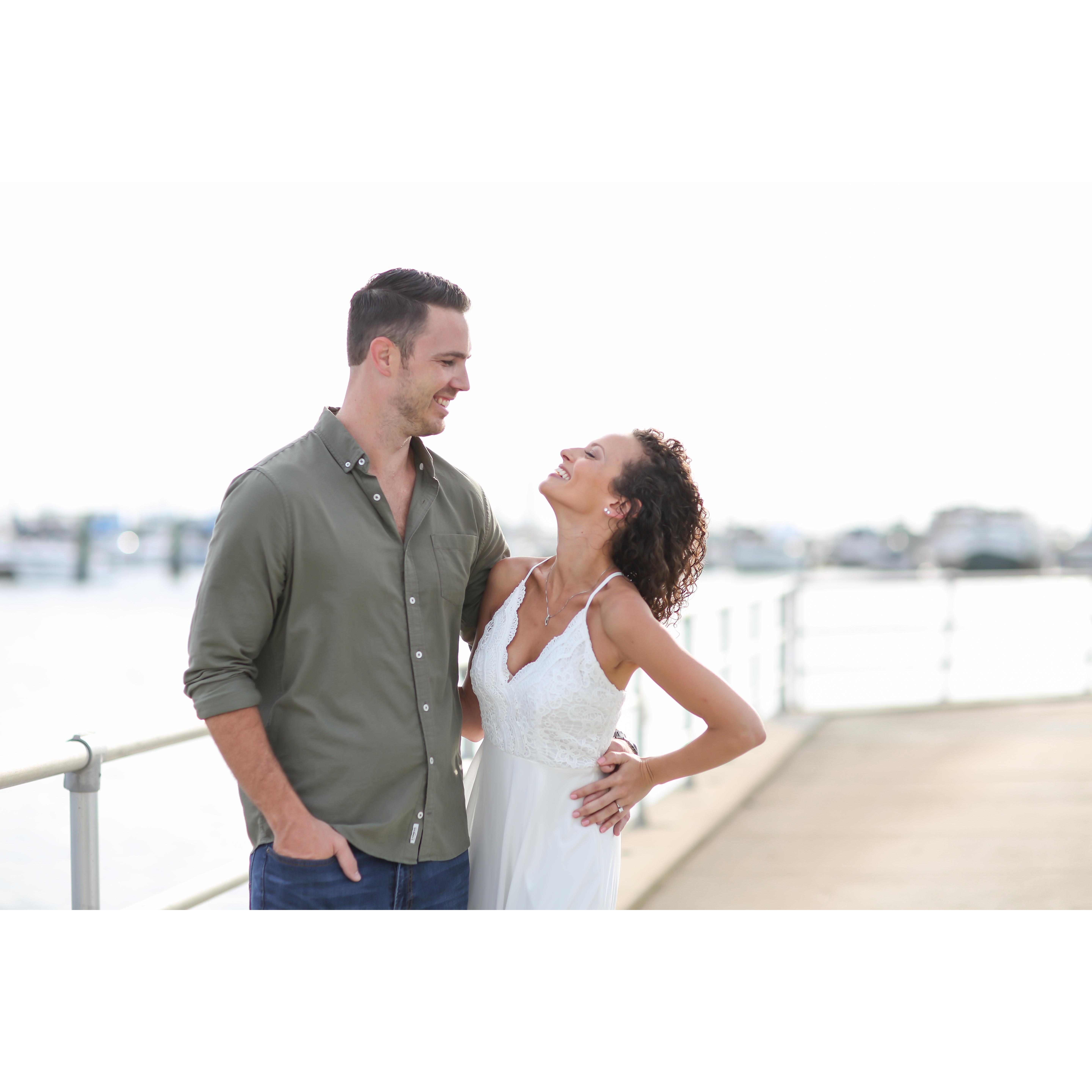 Engagement pictures in Downtown St. Petersburg