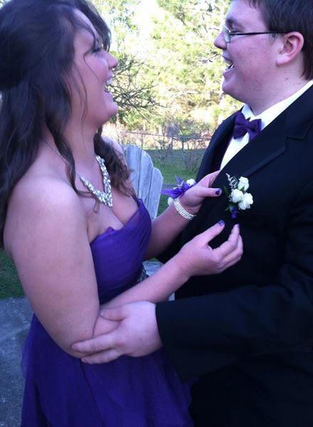 The Wedding Website of Ashlyn Justus and Victor Parnell