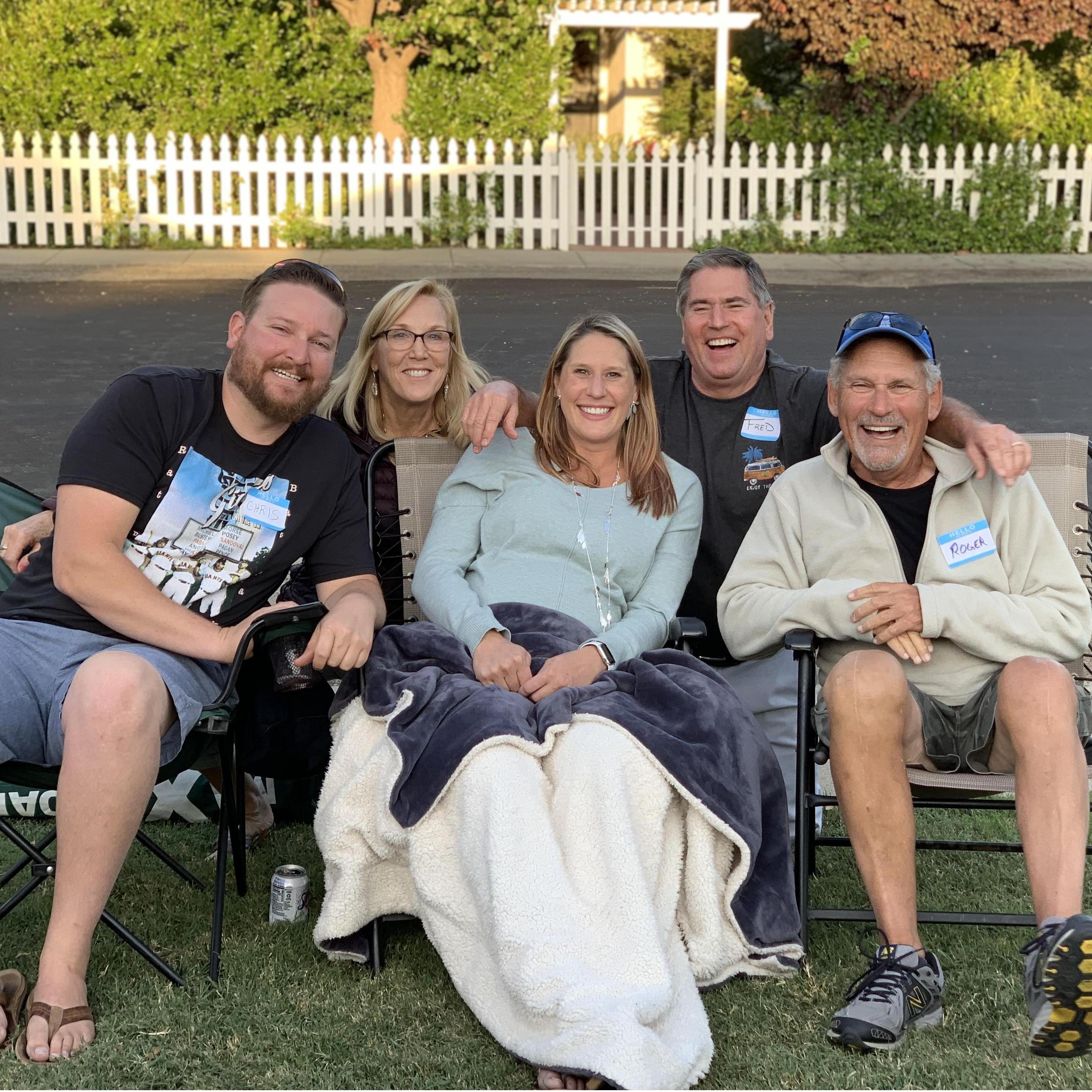 Front yard laughin