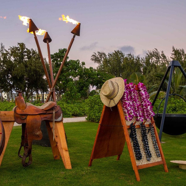 Paniolo, A Hawaiian Cowboy Lūʻau Dinner