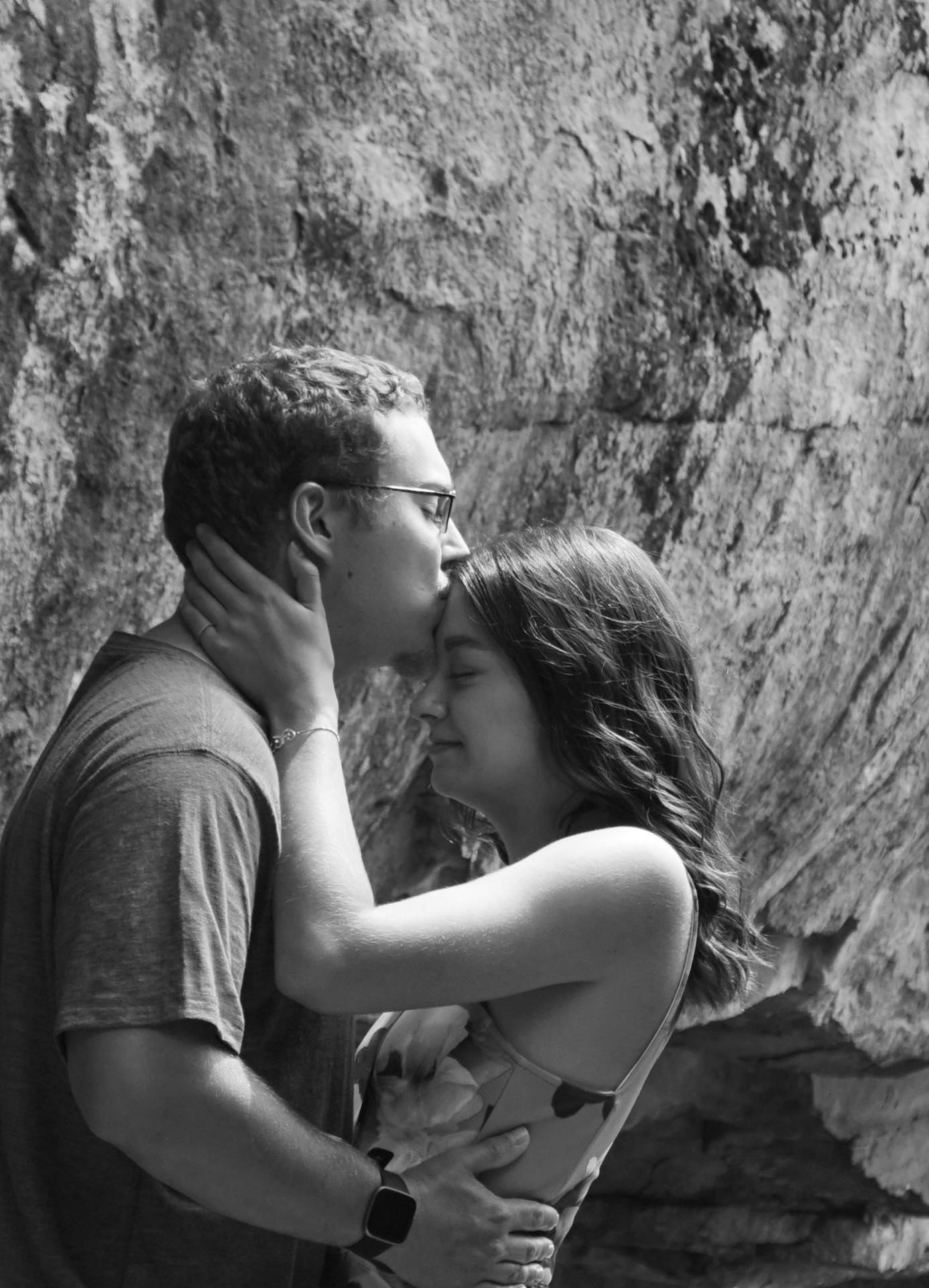 The Wedding Website of Jenna Sprouse and Eli Henthorn