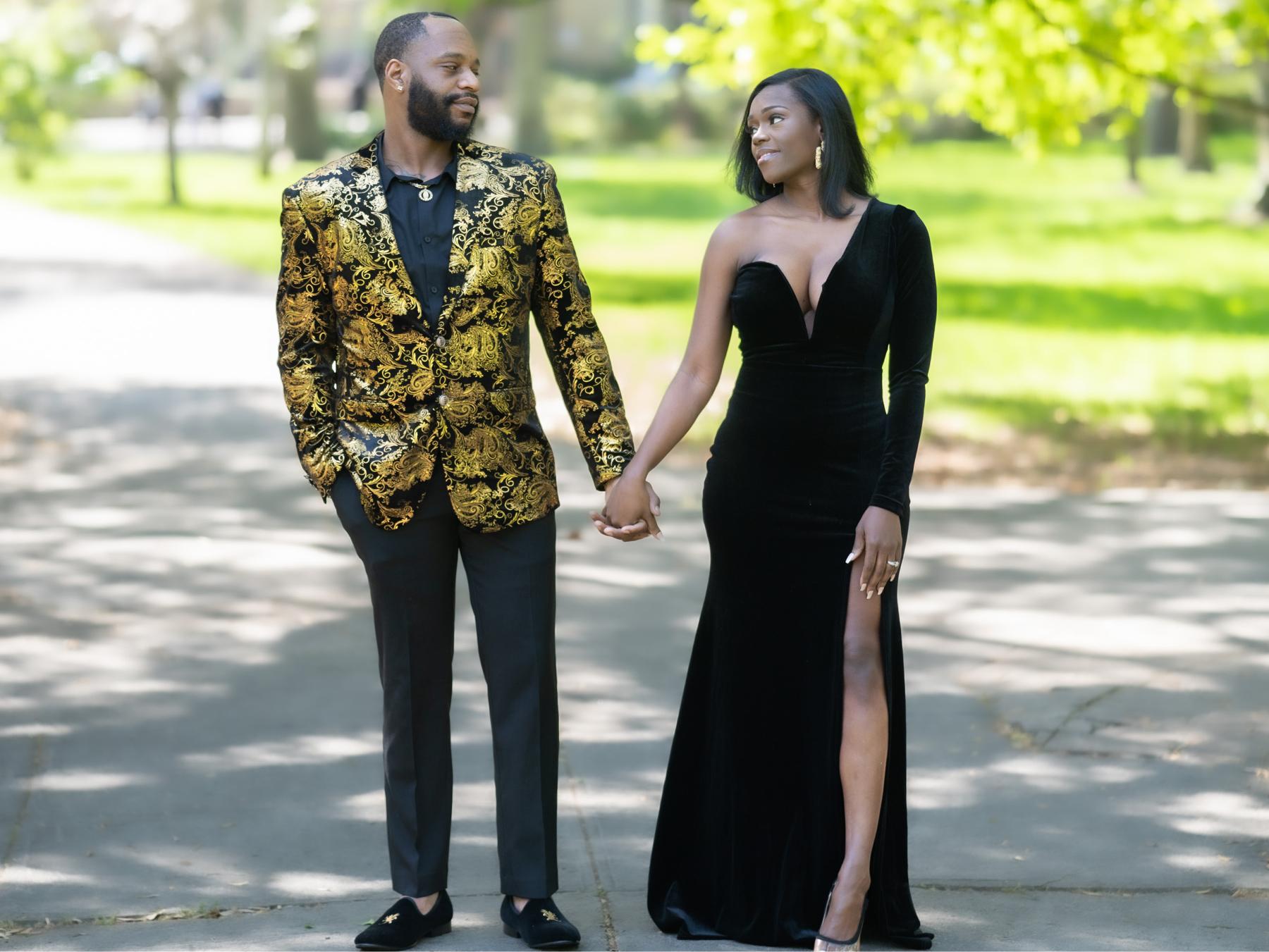 The Wedding Website of A'Kosha Barnes and Todd Lewis