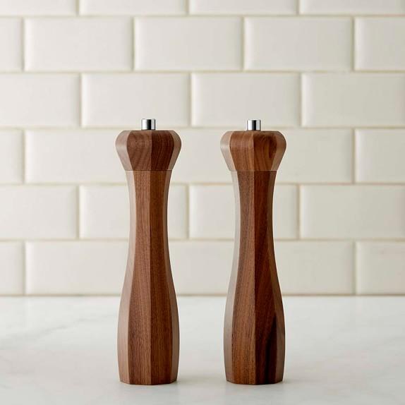 Williams Sonoma Octagonal Walnut Wood Set of Salt & Pepper Mills