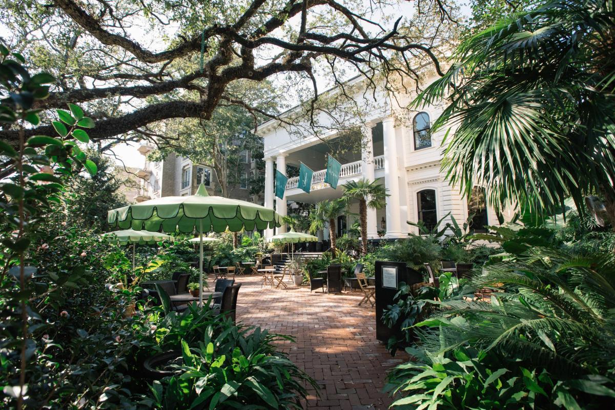 The Wedding Website of Sydney Cheatham and Noah Armbruster