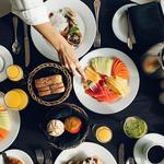 24 Hour In-Room Dining