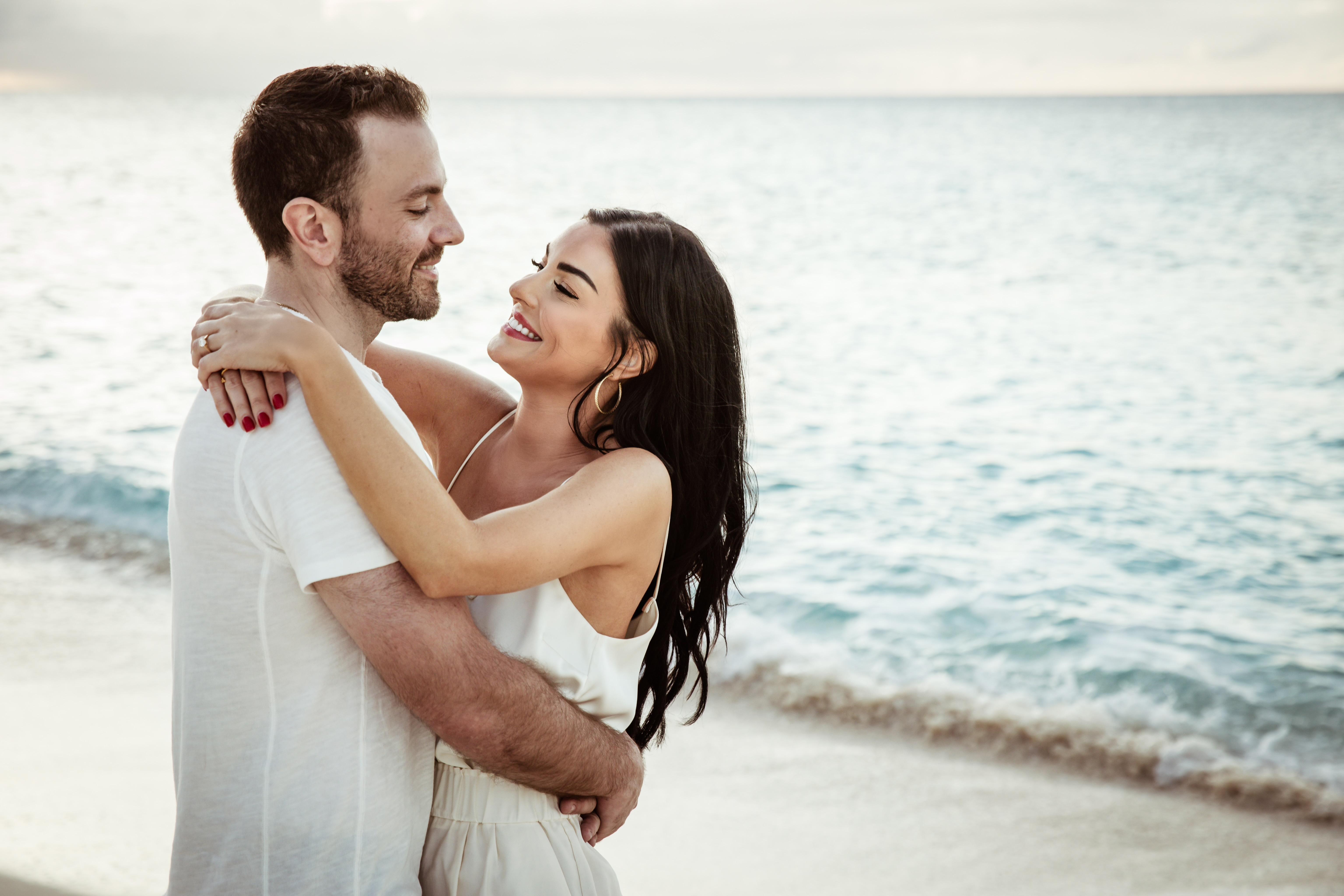 The Wedding Website of Noelle Petrillo and Rob Battaglia
