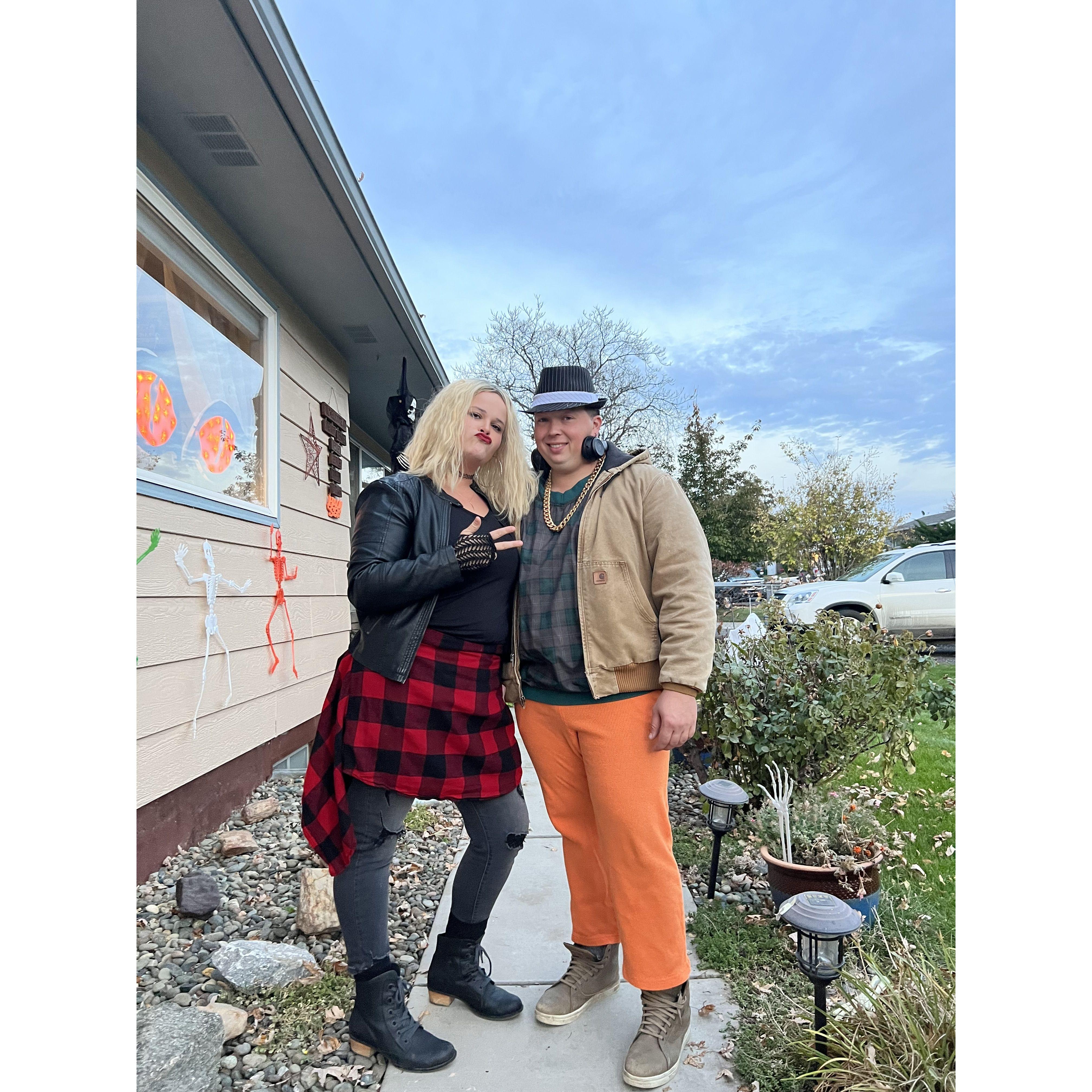 Woah! Check out the new cross trainers! Halloween 2023