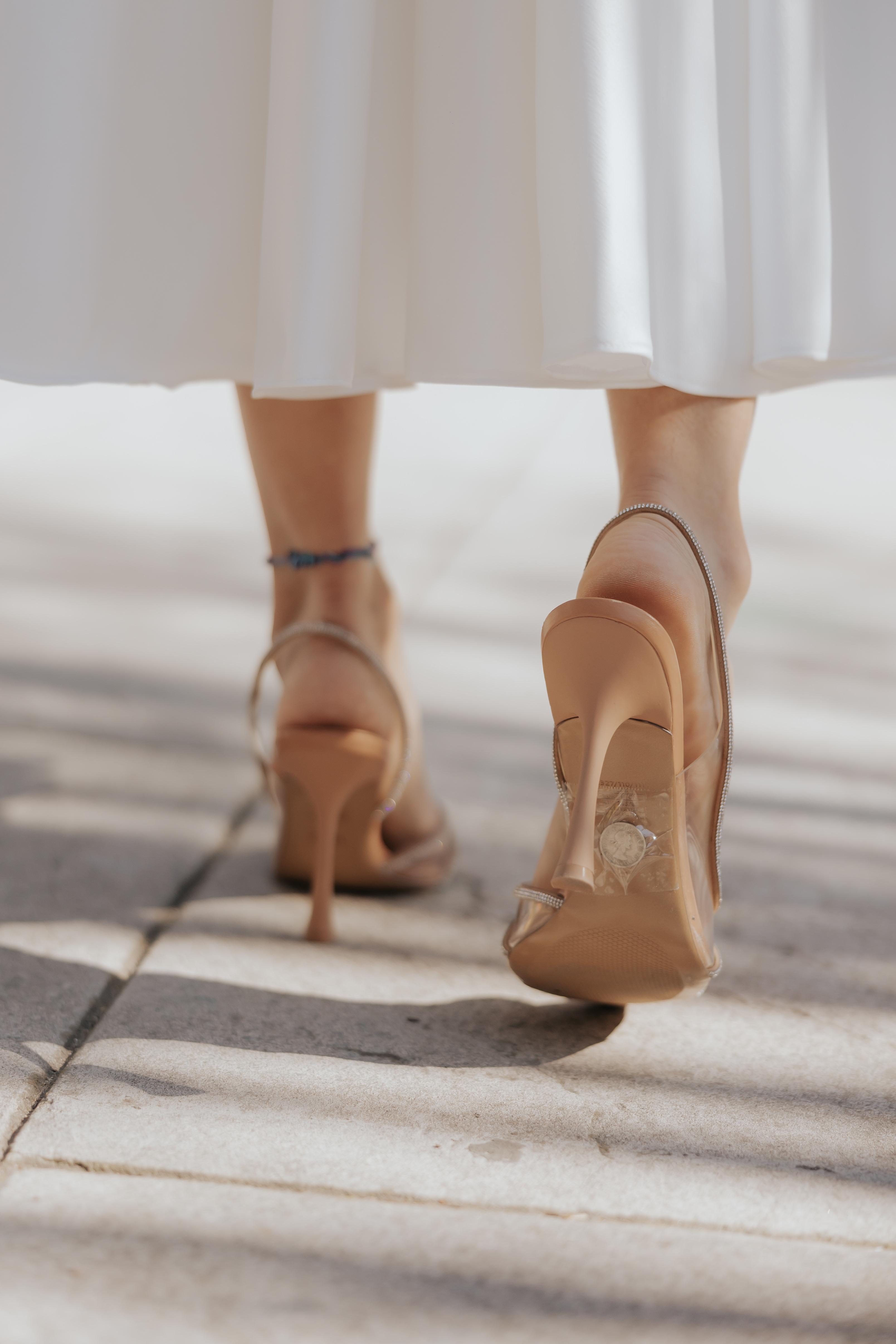 dd9a7f27-ccf2-4ff0-a1b5-d1d370795a0b