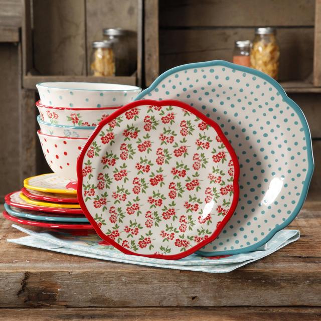 Pioneer Women Dish Set