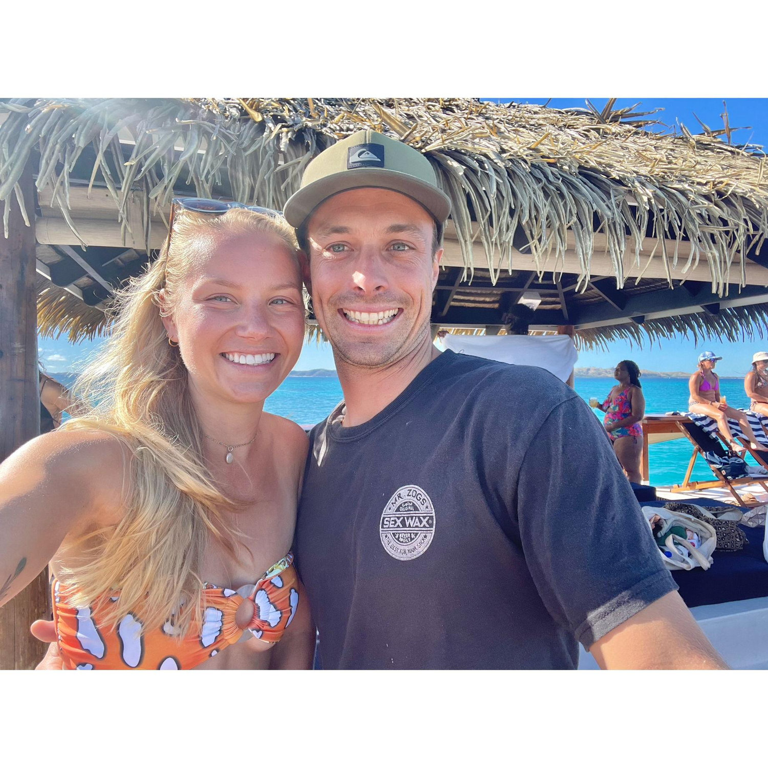 Cloud 9 floating bar in Fiji, 2023!