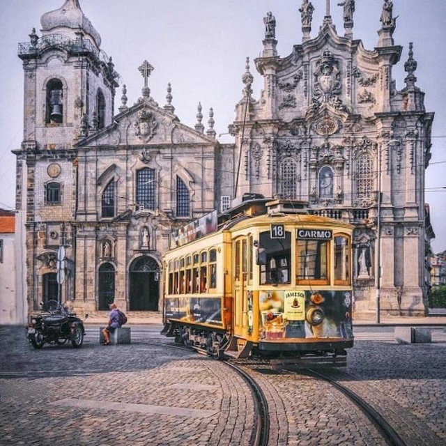 Scenic Train Ride to Porto & Nazare