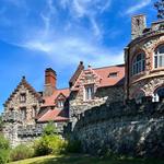 Searles Castle