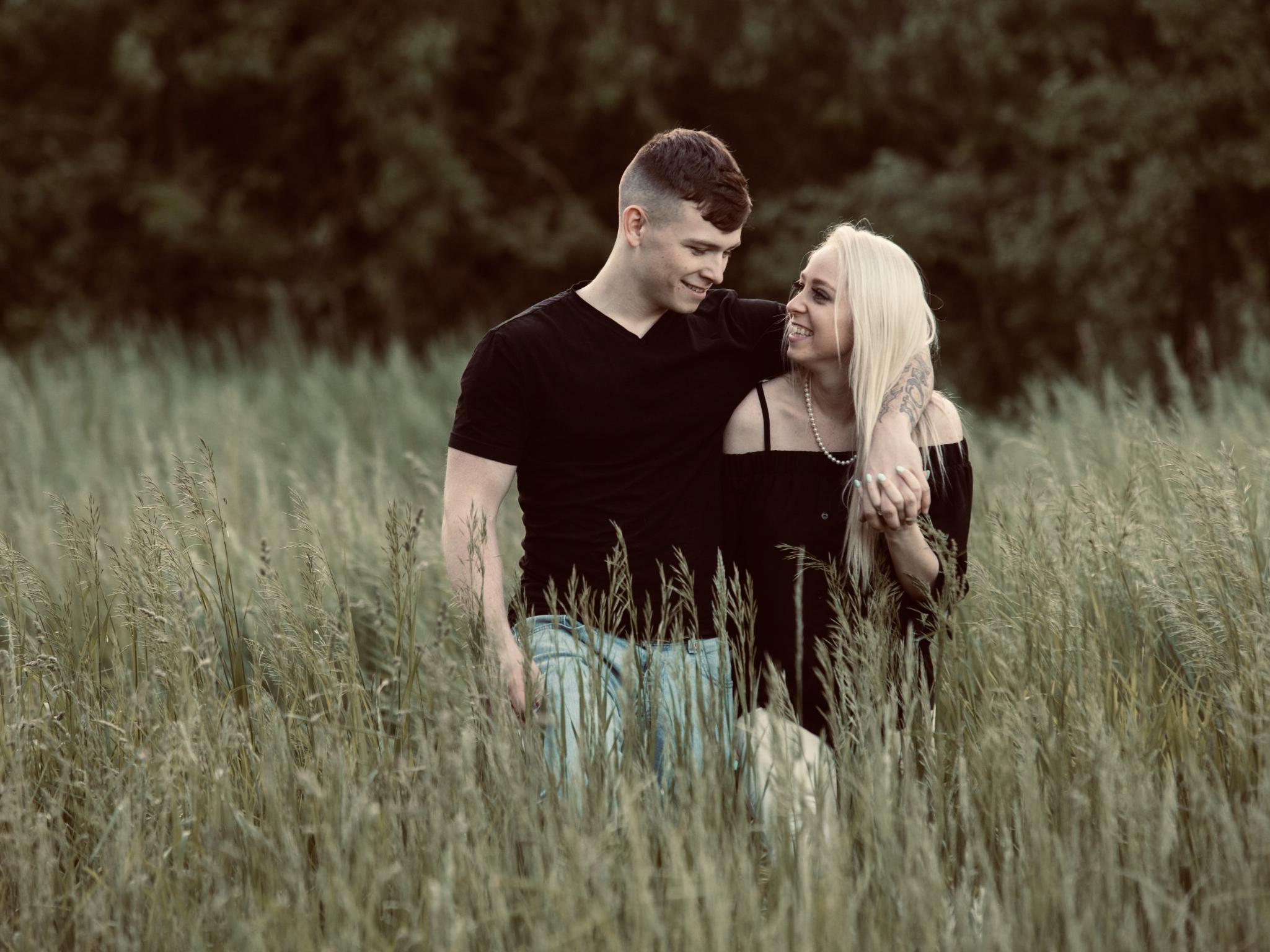 The Wedding Website of Roberta Essman and Braden Hovey