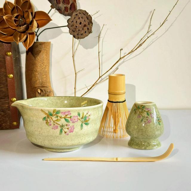 Flower Ceramic Matchat Whisk Set with Bamboo Whisk,Ceramic Matcha Bowl Set with Spout, Unique Matcha Kit Tea Set, Matcha Gift Set Gift Ideas