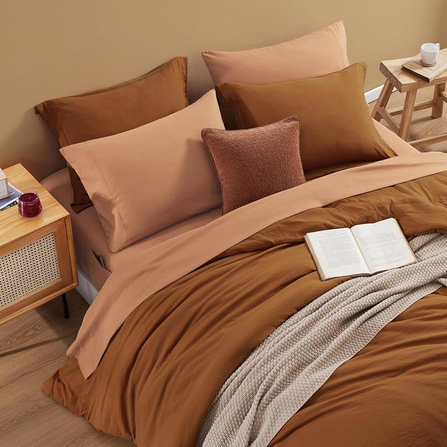 WRENSONGE Terracotta King Comforter Set, 7 Pieces Soft Microfiber King Size Comforter with Fitted Sheet, Flat Sheet 2 Pillow Shams, and 2 Pillowcases- Warm King Bedding Set for All Season