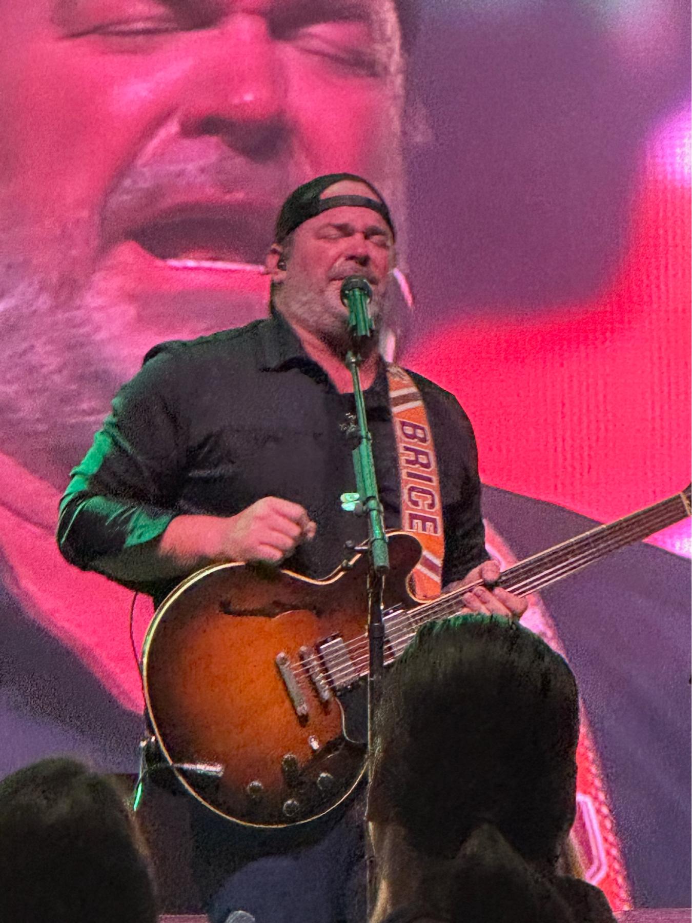 Second concert - Lee Brice