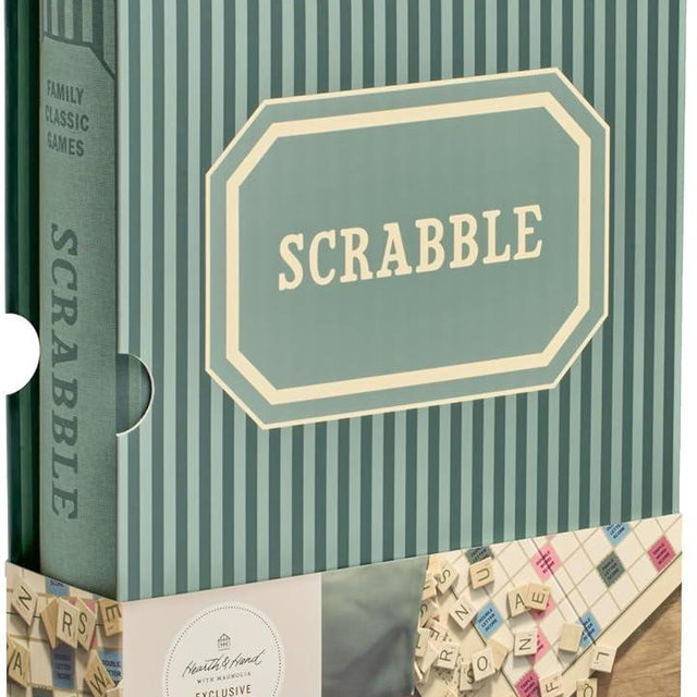 WS Game Company Hearth & Hand Scrabble Bookshelf Edition