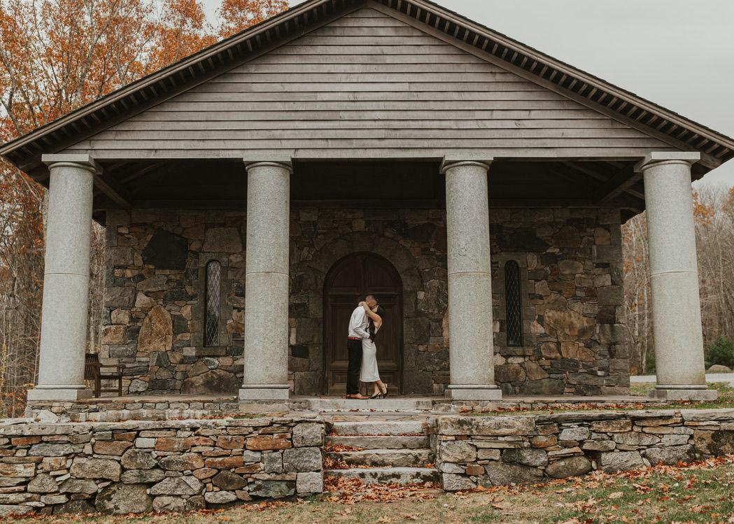 The Wedding Website of Mikaela Faynor and Richard Pues