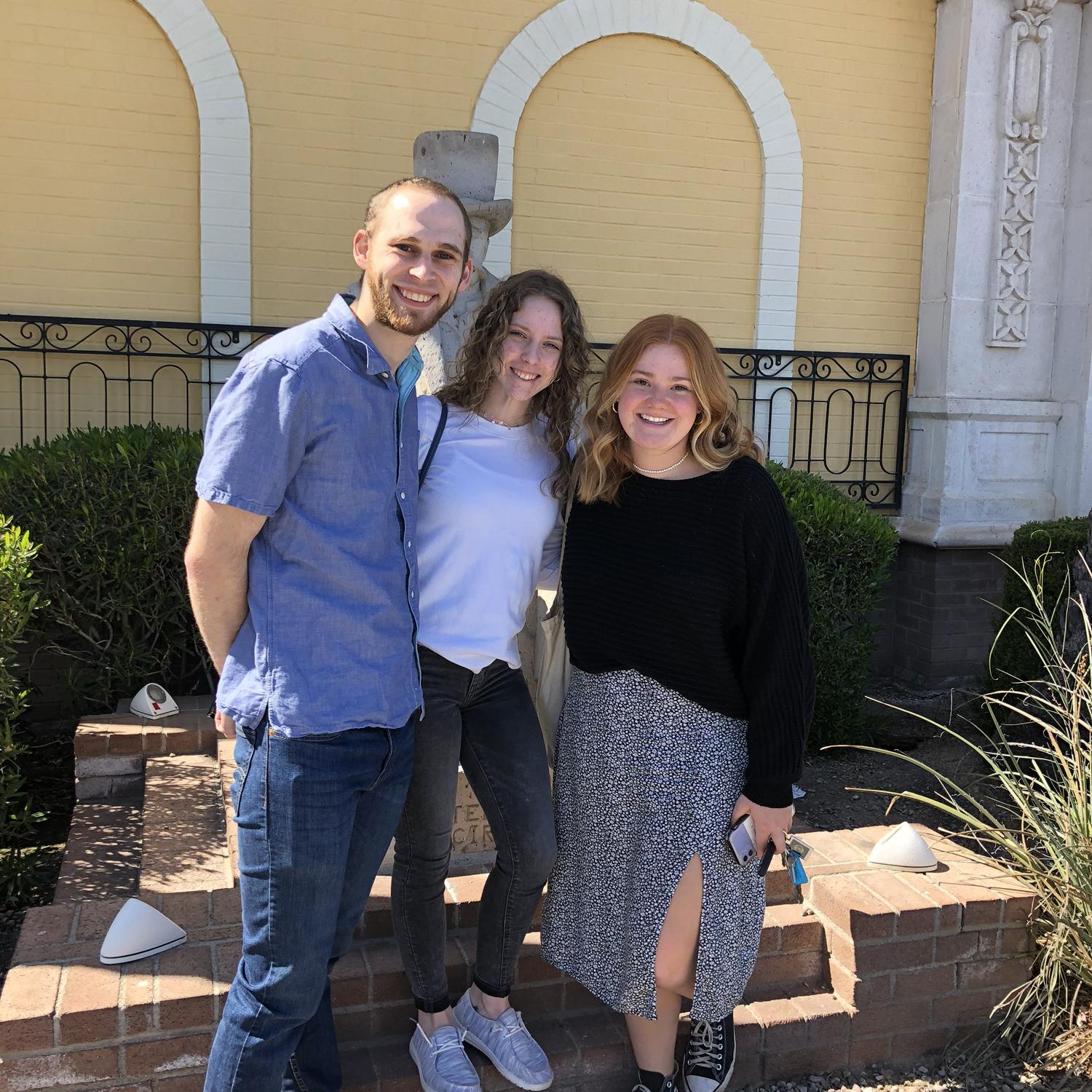Visiting Michael’s grandparents and Julia in Arizona!!