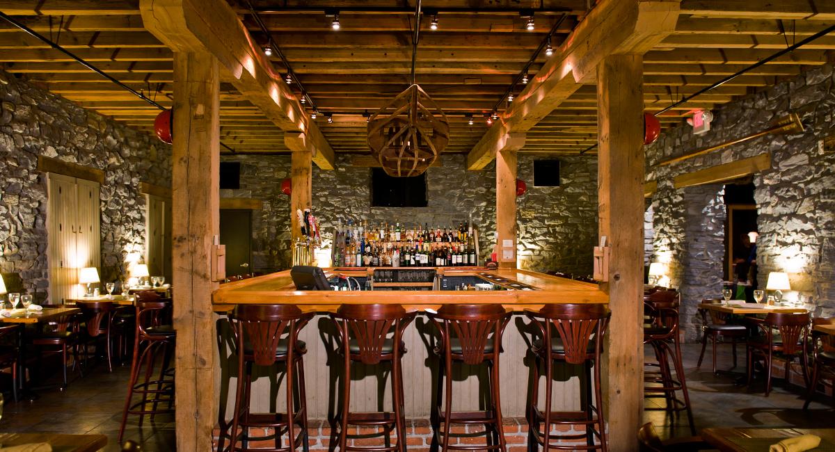 The Wedding Website of Giovanna Restrepo and Ian Garrison