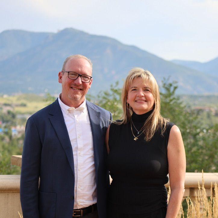 We decided Ron would stay out West for another month to attend a wedding in Colorado with Sabine