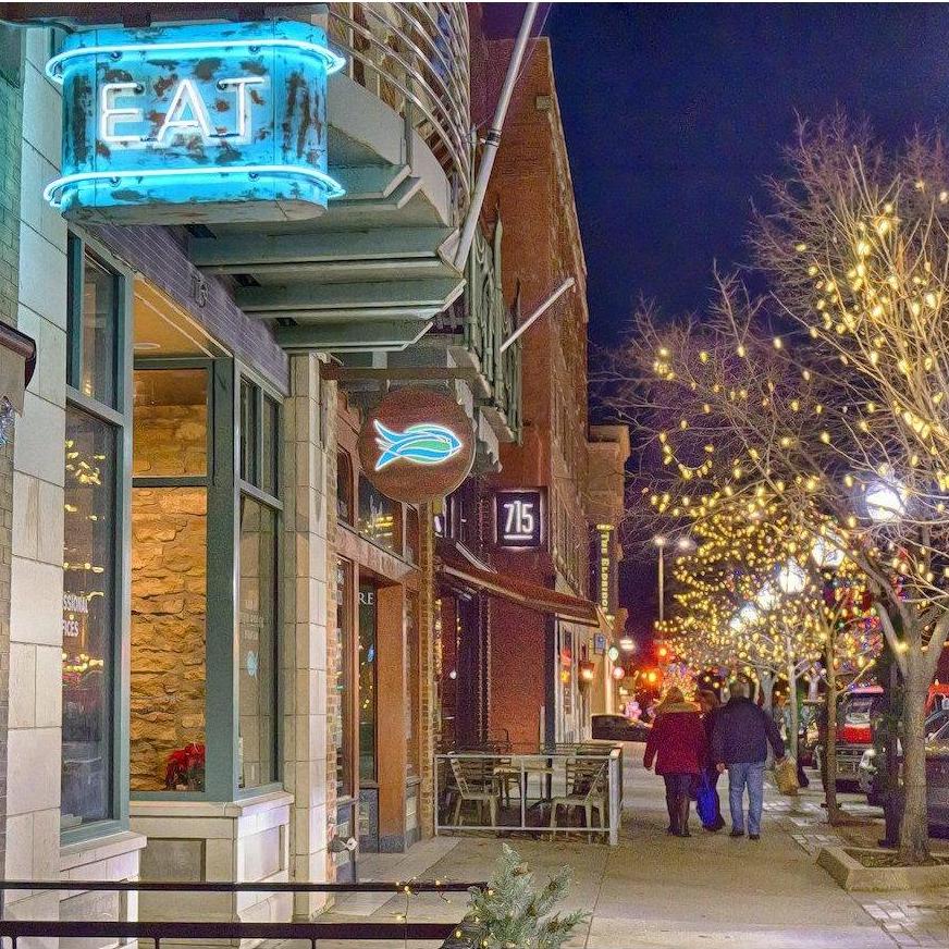 Shops and restaurants along Mass. Street. Photo by Bob Vila.