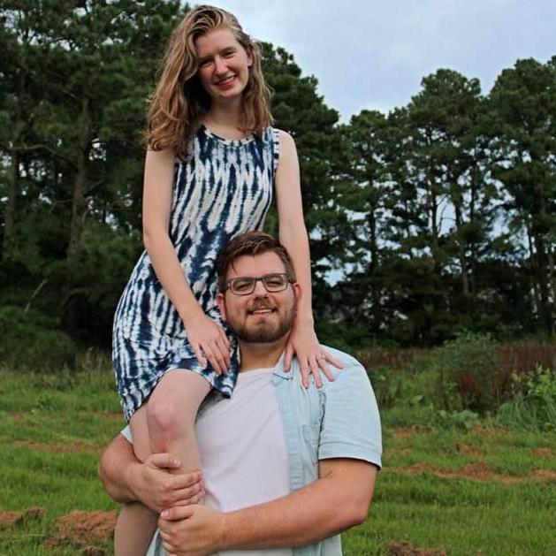 Engagement pictures by Mackenzie Langland